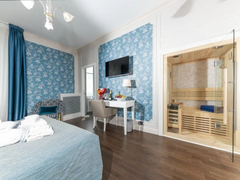 Camera matrimoniale/doppia con letti singoli